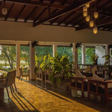 Sigiriya Wewa Addara Hotel - Hotel By The Lake Экстерьер фото