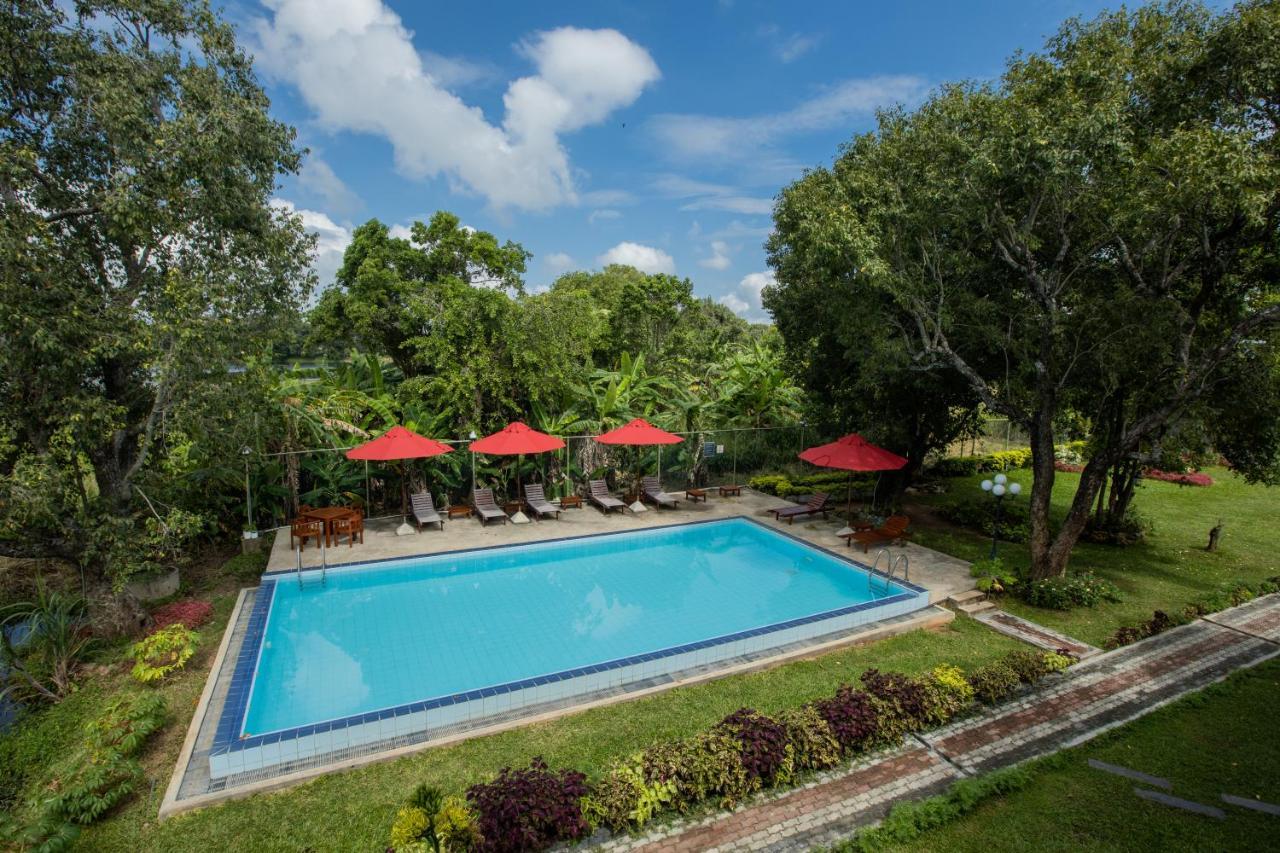 Sigiriya Wewa Addara Hotel - Hotel By The Lake Экстерьер фото