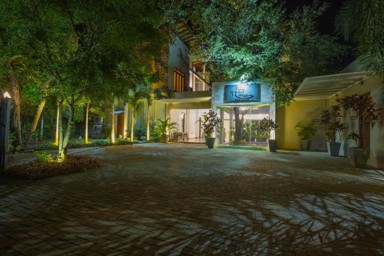 Sigiriya Wewa Addara Hotel - Hotel By The Lake Экстерьер фото