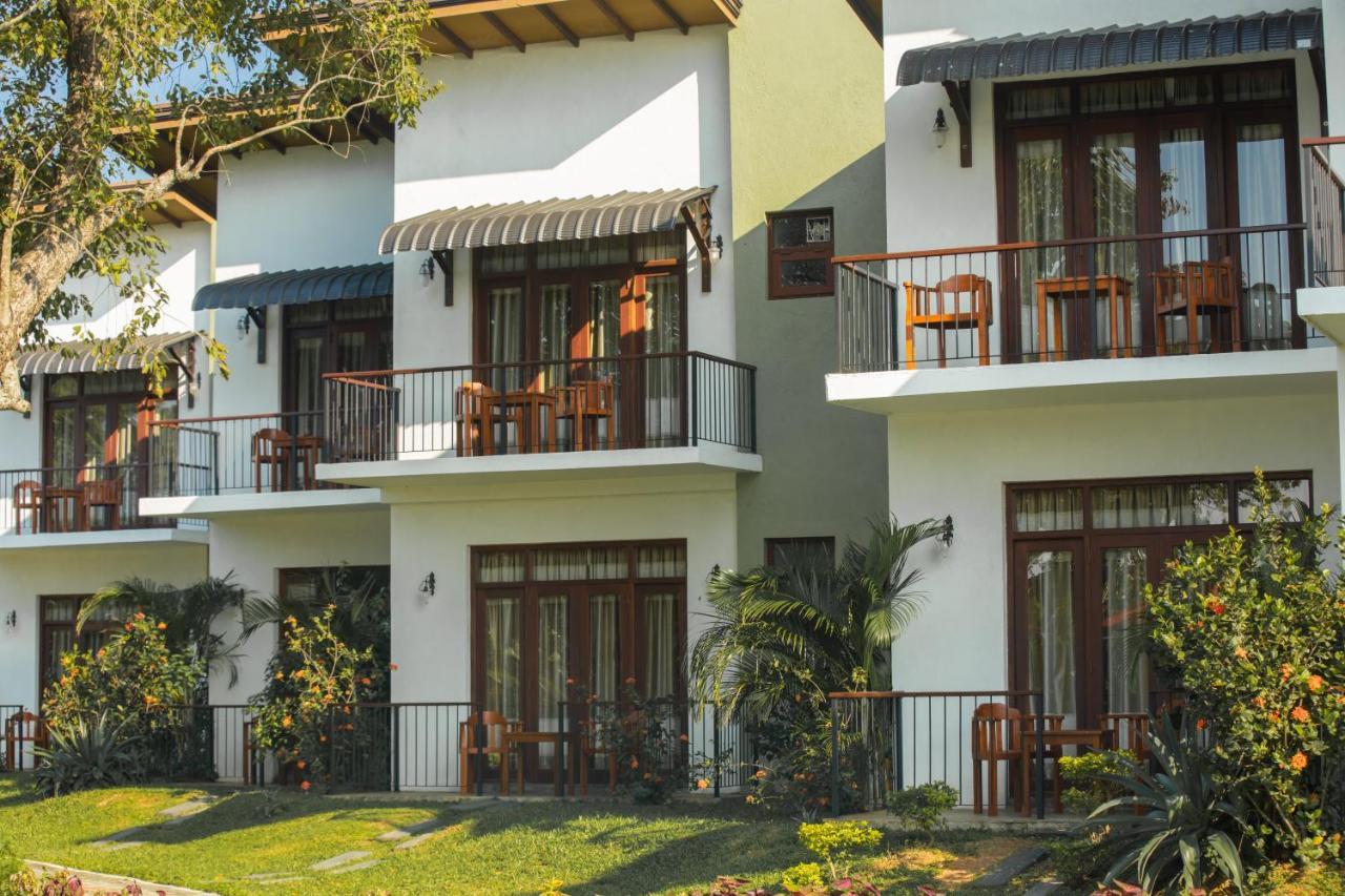 Sigiriya Wewa Addara Hotel - Hotel By The Lake Экстерьер фото