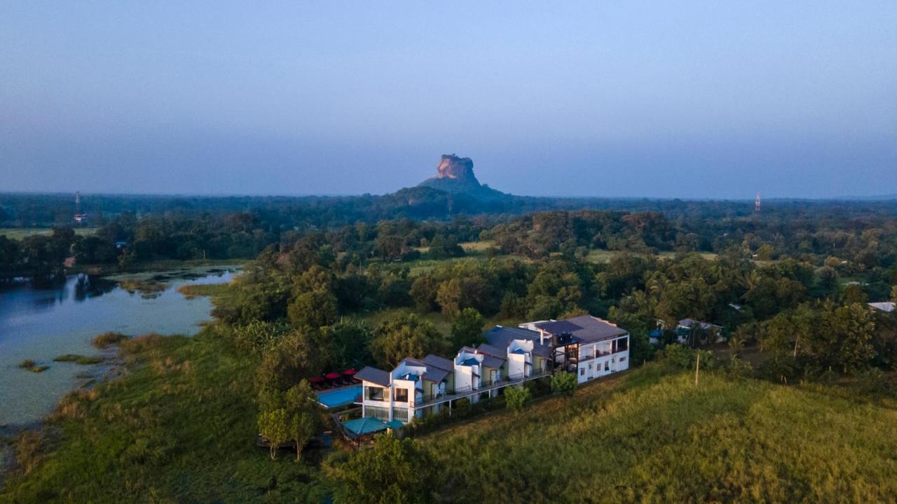 Sigiriya Wewa Addara Hotel - Hotel By The Lake Экстерьер фото